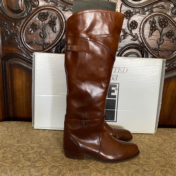 Women's Frye Tall Chestnut Color Polish Riding Boot Size 9M - Picture 5 of 9
